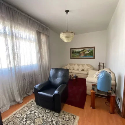Imagem Apartamento à Venda em Piracicaba, Centro. Ótima localização. Com 2 dormitórios, Banheiro socia...