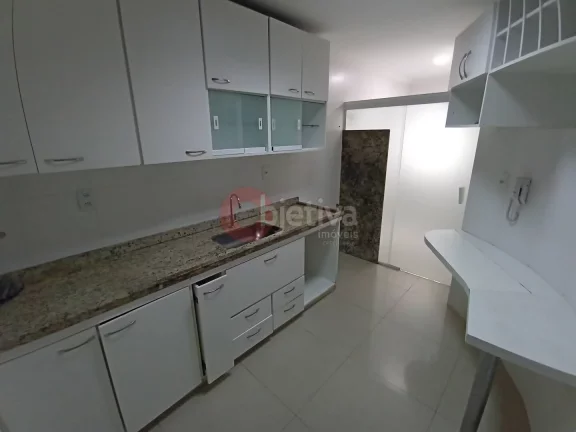 Imagem Cobertura, 3 quartos, a 200 metros da Praia do Forte, Algodoal - Cabo Frio
