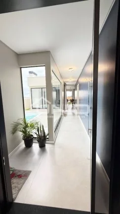 Imagem Casa Térrea Suíte e 2 Dormitórios, com piscina - Alvorada