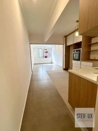 Imagem Apartamento reformado no Itaim com 3 dormitórios e vaga fixa