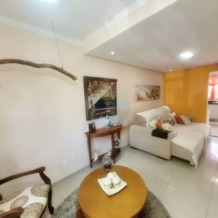 Imagem Casa 2 Dorms com Quintal privativo e teto retrátil