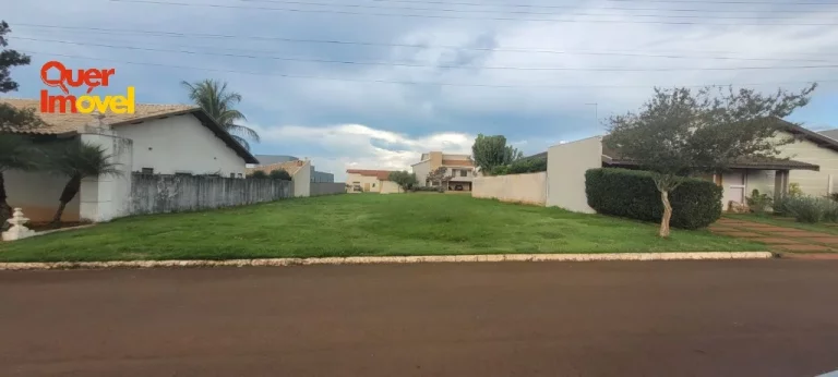 Imagem Terreno de 620m² em Condomínio no Centro de Cravinhos-SP Quer Imóvel