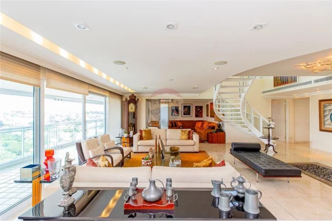 Imagem Cobertura Duplex Exclusiva, 847 m² de área útil, no charmoso bairro do Pacaembu
