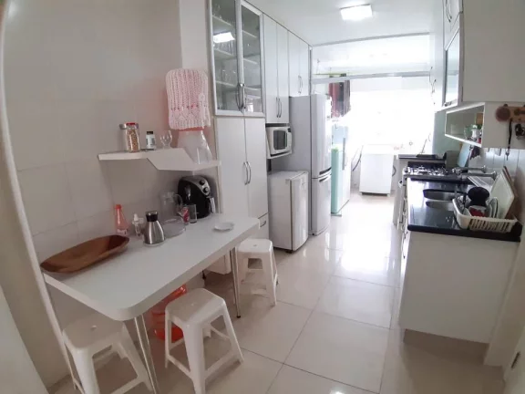Imagem Apartamento com 3 dormitórios à venda, 130 m² - Pitangueiras - Guarujá/SP
