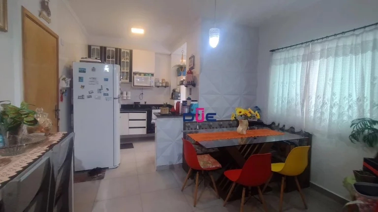Imagem Apartamento com 2 dormitórios com suíte e 1 vaga demarcada - Campo Grande - Santos/SP