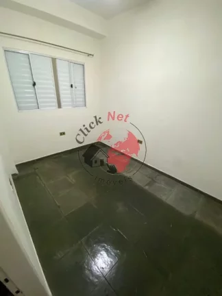 Imagem 2 casas assobradada , estudo troca por Atibaia,4 quartos, 2 banheiros, quintal ,bairro Jardim do Estádio, Santo André