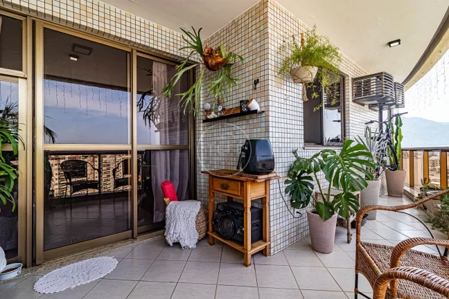 Imagem TEFÉ IMÓVEIS RIO oferece aos seus clientes apartamento de 3 DORMITÓRIOS no Condomínio Barra Quality