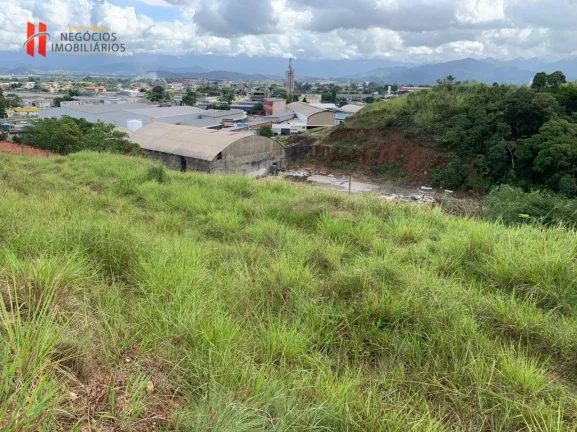 Terreno à venda na BR 040