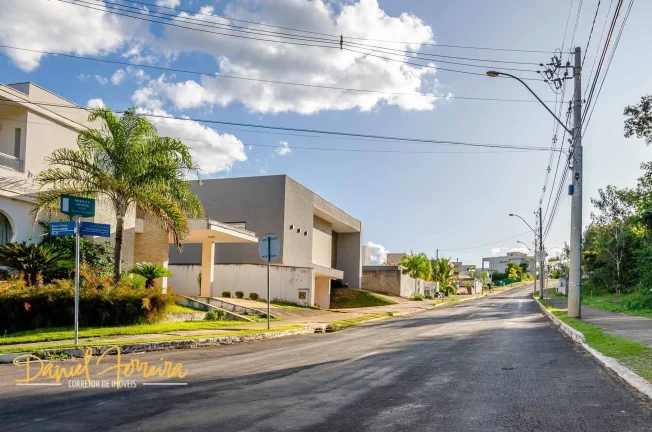 Imagem Excelente lote, nascente de esquina com fundo e vista livre para reserva