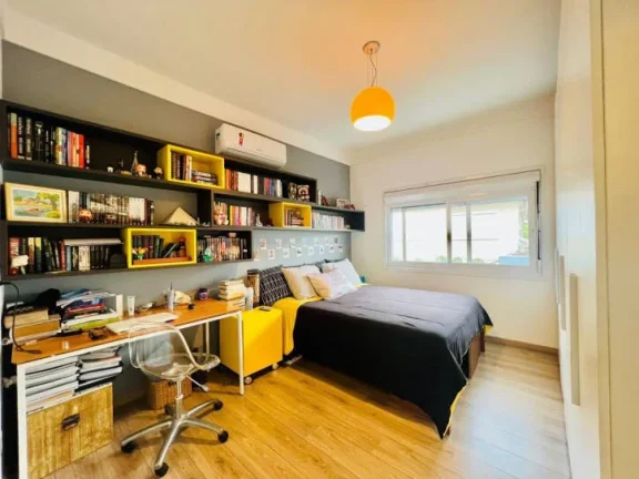 Imagem Casa Sobrado, 3 dormitórios ( 3 suítes), Condomínio Altos da Serra VI, Urbanova - Sjc.
