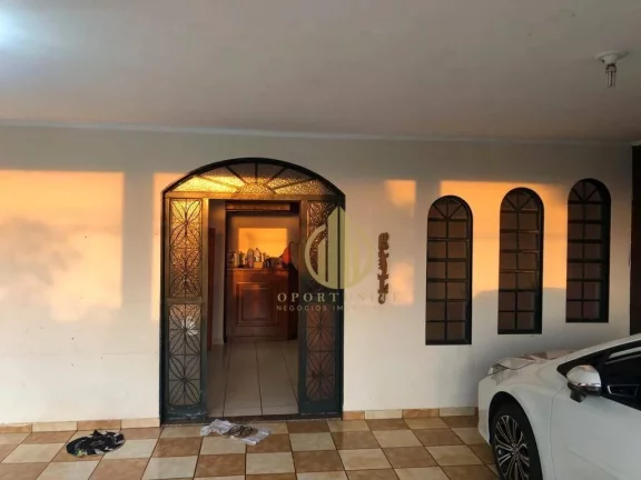 Imagem Casa com 4 dormitórios - 2 suítes - piscina - área gourmet no Jardim Califórnia