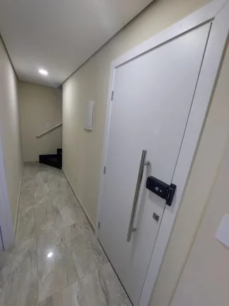 Imagem Cobertura sem condomínio à venda ou locação na Vila Scarpelli - Santo André-SP: 3 quartos, 1 suíte, 3 banheiros, 2 vagas, 125m²!