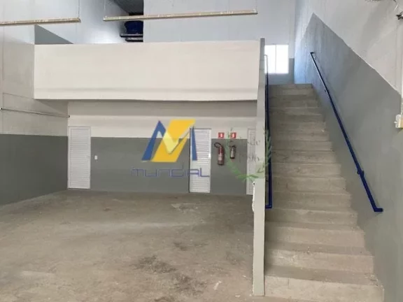 Imagem Galpão para Alugar com 300m²!!!