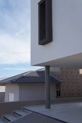Imagem Sobrado 3 Suítes Fraron
