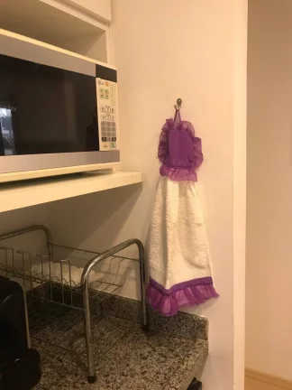 Imagem Flat para aluguel possui 30 metros quadrados com 1 quarto em Moema