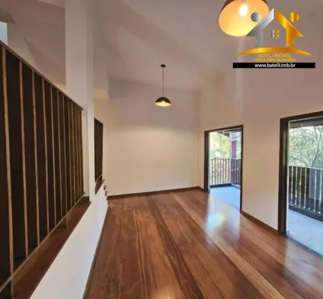 Imagem Casa à venda no condomínio Petit Village na Granja Viana - Batelli Imóveis