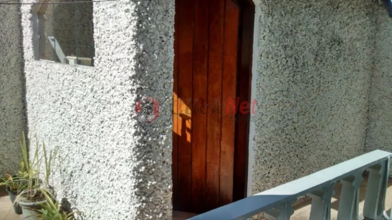 Imagem Sobrado reformado recentemente à venda no bairro Santa Terezinha, São Bernardo do Campo com 3 dormitórios, sendo 2 suíte, 3 vagas, 174m²