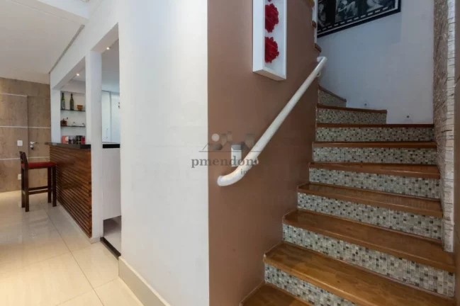 Imagem Higienopolis Apartamento Duplex com 3 suo­tes e 4 vagas, 170m