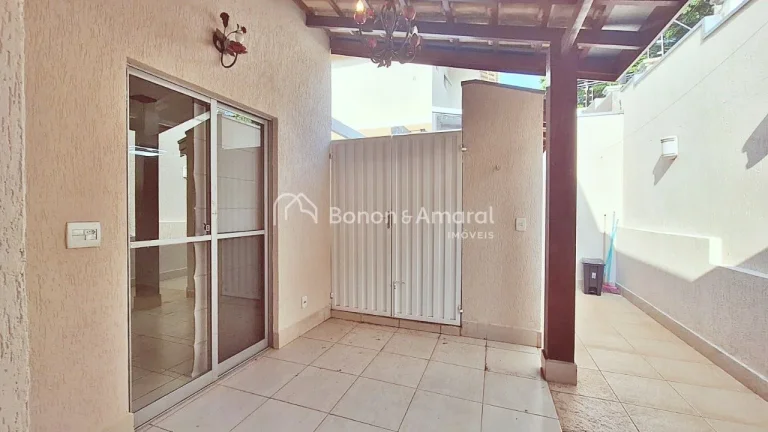 Imagem Casa a venda em condominio no bairro Santa Candida ao lado do Dom Pedro Shopping!!

3 quartos sendo ...