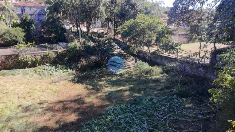 Imagem Terreno raro a venda em Monte Alegre do Sul região central
