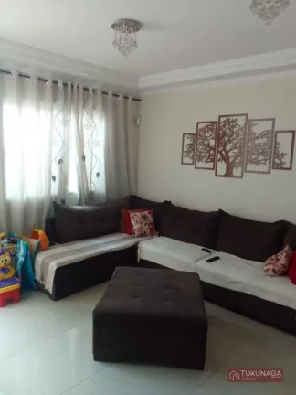 Imagem Sobrado com 3 dormitórios para alugar, 300 m² por R$ 4.360,00/mês - Jardim Alice - Guarulhos/SP