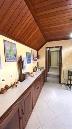 Imagem VENDO ESTA LINDA CASA NO BAIRRO: CONEGO - NOVA FRIBURGO RJ.