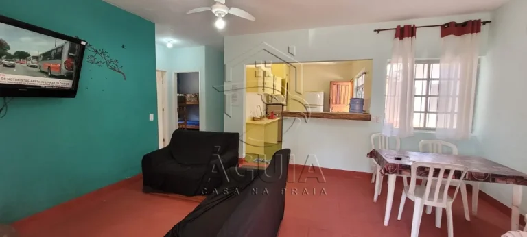Imagem Casa a venda na Praia da Lagoinha Apenas 450 metros da Praia !!!