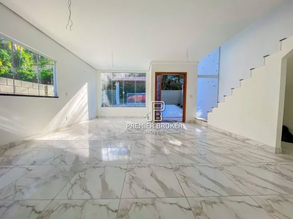Imagem Casa à venda, 219 m² por R$ 990.000,00 - Granja Guarani - Teresópolis/RJ