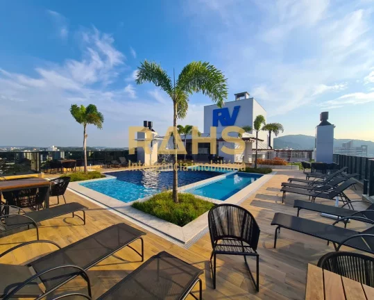 Imagem Lindo Apartamento no Bairro Atiradores Decorado e Equipado. São 80,44m² privativos, 2 suítes, lav...