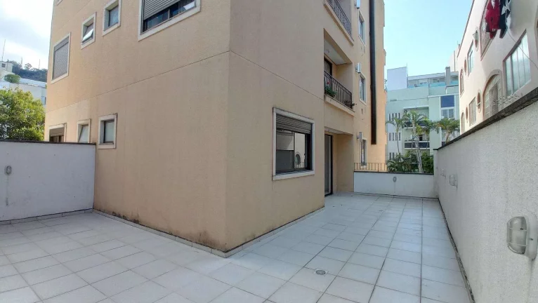 Imagem Apartamento à Venda com 2 Dormitórios (1 Suíte), 105 m², Garagem e Hobby Box - Trindade - Florianópolis/SC