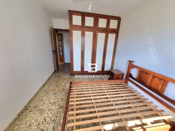 Imagem TOMBO- UMA QUADRA DA PRAIA COM VISTINHA MAR , LOCAÇIZAÇÃO PRIVILEGIADA , GARAGEM DEMARCADA NO PRÉDIO.
