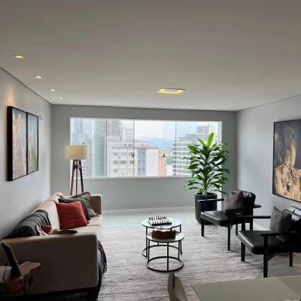 Imagem Apartamento com 3 dormitórios sendo 1 suíte 2 vagas no Centro em Itajaí/SC