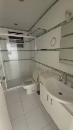 Imagem Vendo este lindo apto de 3 quartos no centro de Nova Friburgo.