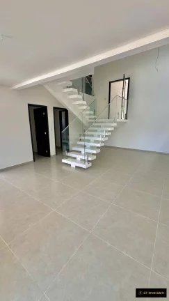 Imagem Linda Casa à venda em Atibaia/SP - Condomínio Buona Vita, por R$1.350.000!
