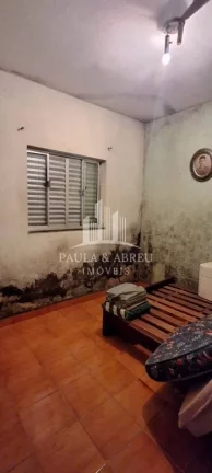 Imagem Sobrado com 300m², Escritura, Ótimo salão comercial(7 X 11mts), 2 Casas (4 Cômodos cada), Excelente Localização no Jardim Zaíra, Mauá-SP
