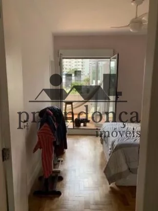 Imagem Apartamento charmoso na Vila Madalena em predinho dos anos 70, todo reformado.