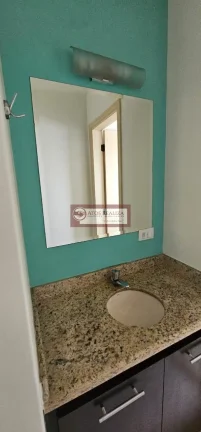Imagem Exclusivo: Apartamento de 65m² em Santo Amaro. Vendo Apartamento de 65m² em santo Amaro, com 2 Dormitórios com planejados, cozinha com armários, Sacada, 1 vaga de garagem, próximo ao Hotel transamérica eTodos os prontos de comércio de Santo Amaro. Valor d