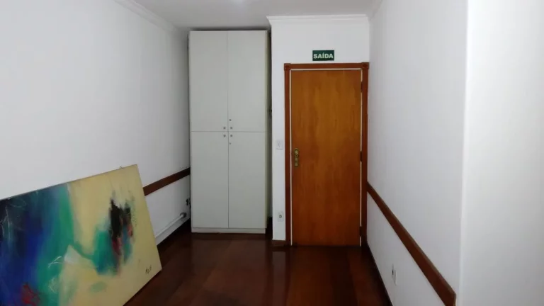 Imagem Apartamento em edifício misto no Itaim Bibi