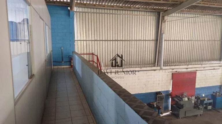 Imagem Galpão à venda, 700 m² por R$ 2.380.000,00 - Iporanga - Sorocaba/SP