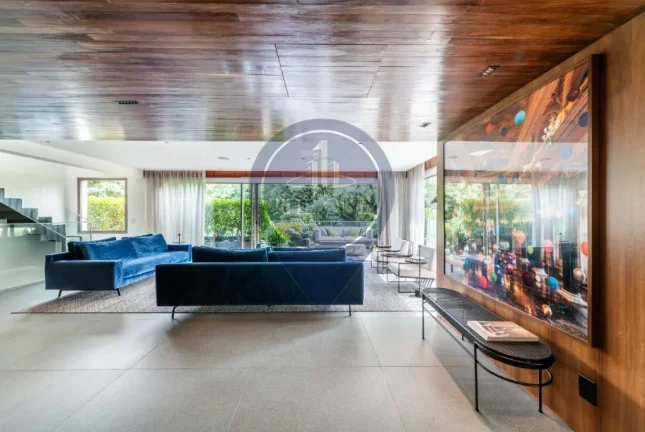 Imagem Luxuosa mansão de 4 quartos, 4 suítes e 8 salas no Alto de Pinheiros, São Paulo-SP - Imperdível!