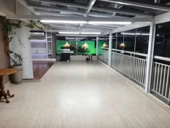 Imagem Apartamento Garden 190M², 3Q, 3 Suítes, 5 Banheiros, 2 Vagas, Varanda Gourmet, Churrasqueira, Piscina, Salão de Festas e Jogos, Sauna, Playground.
