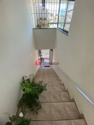 Imagem Sobrado à venda 3 Quartos, 1 Suite, 3 Vagas, 222M², Vila Palmares, Santo André - SP