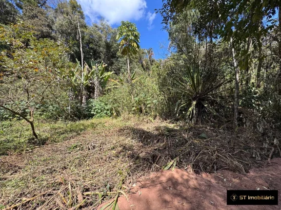 Imagem Terreno com Água a Venda em Atibaia/SP - 1.750m² por R$280 mil
