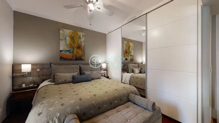 Imagem Ótimo apartamento, completo, amplo , super conservado, rico em armários e de muito bom gosto, óti...