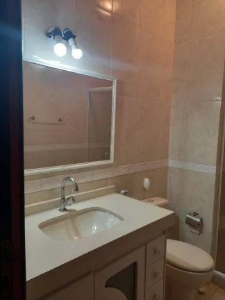 Imagem linda casa em Niterói, 3 quartos sendo 1 suíte e armários embutidos