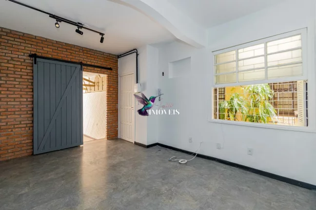 Imagem Apartamento à venda no bairro Floresta - Porto Alegre/RS