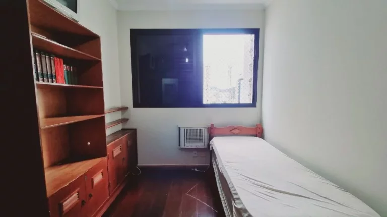 Imagem Apartamento com 3 dormitórios à venda, 140 m² por R$ 680.000,00 - Pitangueiras - Guarujá/SP