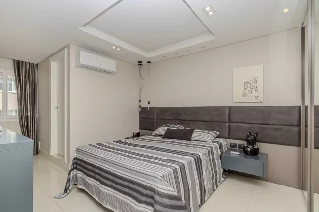 Imagem Apartamento de 3 suites e 1 vaga de garagem frente mar em Balneário Camboriú/SC