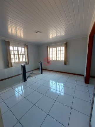 Imagem Casa com terreno amplo, em Jardim Rondinha, Campo Largo/PR
