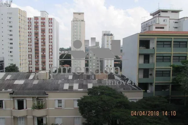 Imagem Apartamento em Perdizes com 04 quartos (02 suí­tes) e 04 vagas, 190m² com varanda gourmet.